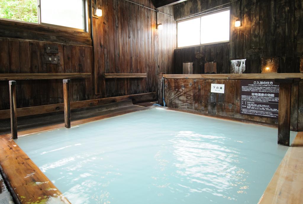 Отель Yachi Onsen Товада Экстерьер фото
